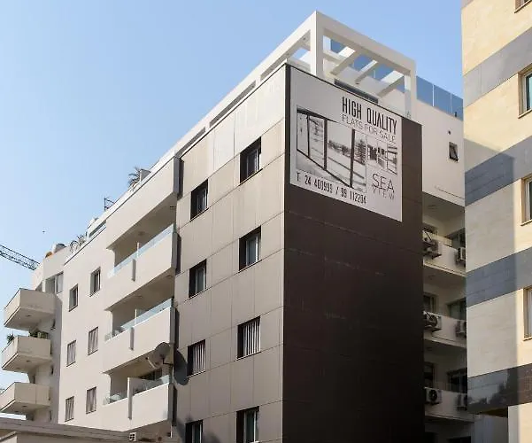 Amazonia Flat 102 * לרנקה