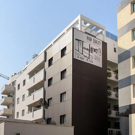 Amazonia Flat 102 * Larnaca